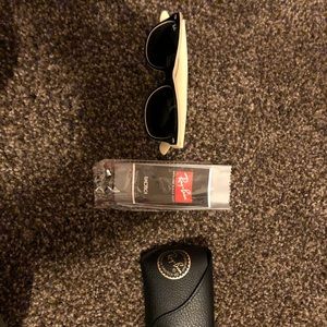 Men’s Ray Ban Tuxedo Sunglasses